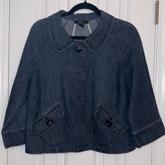 Style & Co. Jackets & Blazers - Style & Co Crop BlueJean Jacket with big buttons and has pockets, Size Medium
